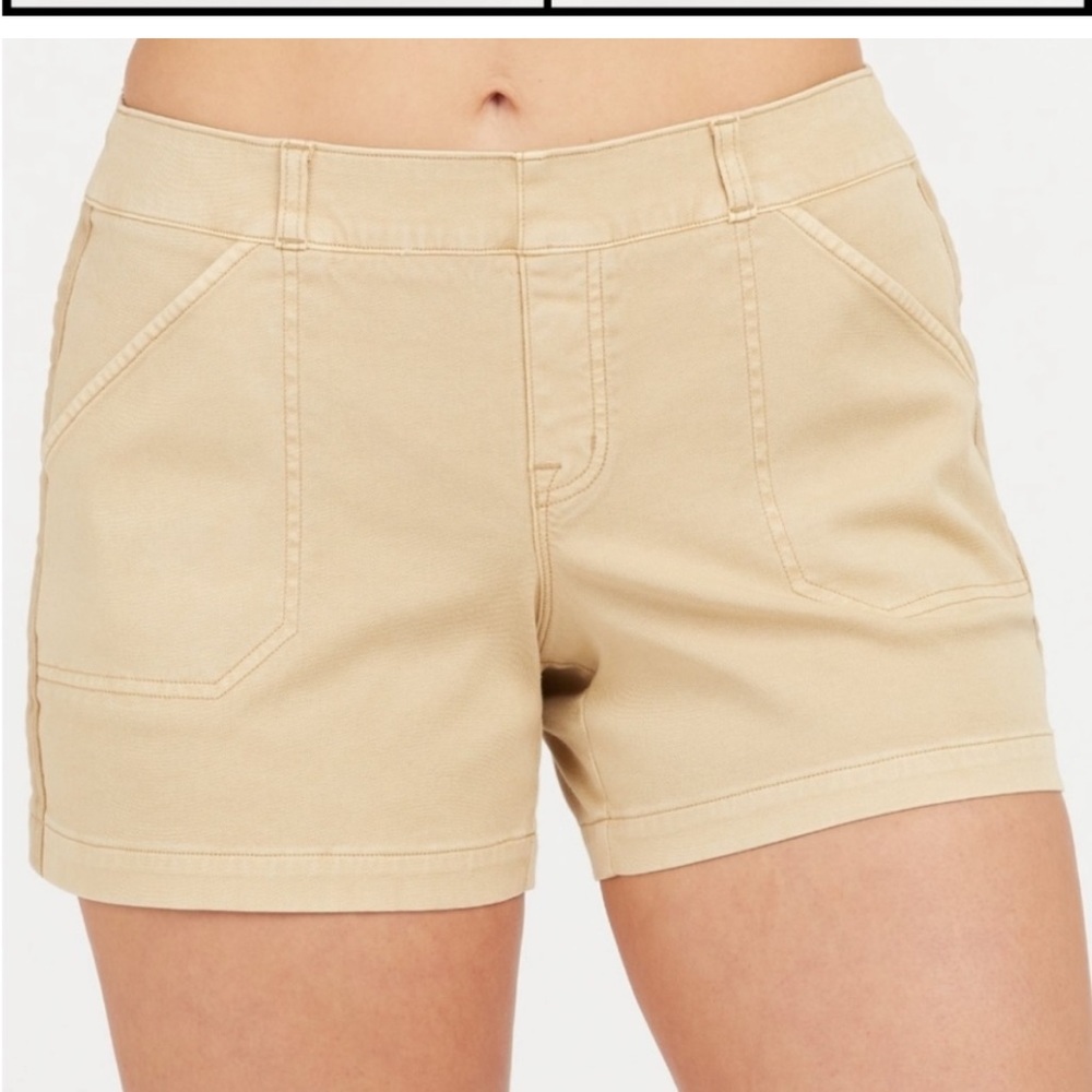 NWT Twill Shorts Size S - Acorn